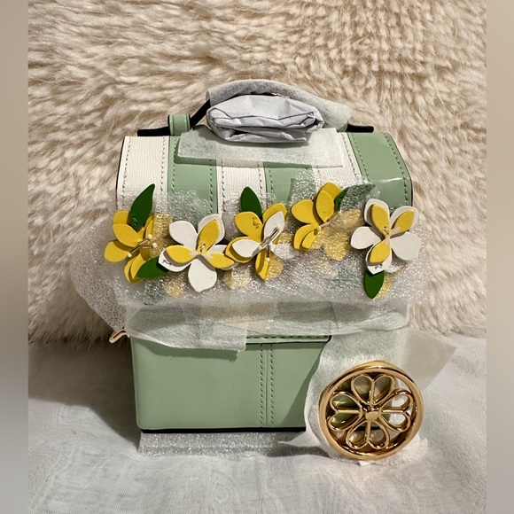 Kate Spade Fresh Picks Jewelry Case - Picture 2 of 10